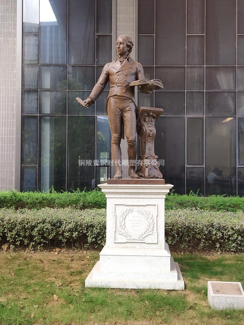 浙江音乐学院校园雕塑之《莫扎特》铜像